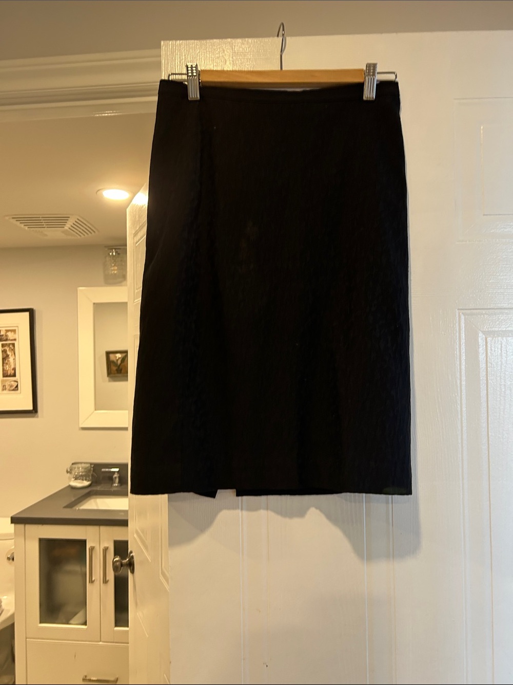 Women's Black Pencil Skirt — Sleek Professional Silhouette